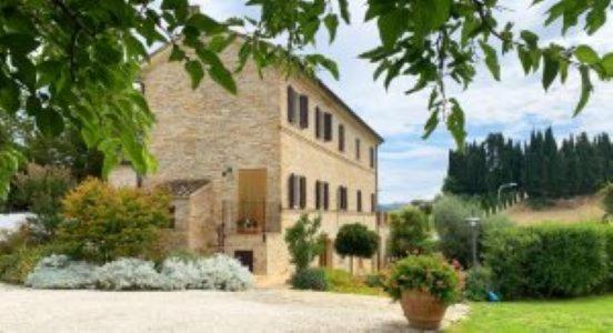 La Collina Apartment Monsampietro Morico Екстериор снимка