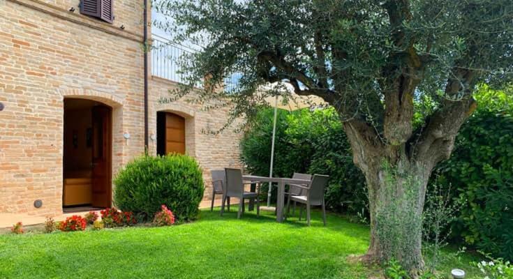La Collina Apartment Monsampietro Morico Екстериор снимка