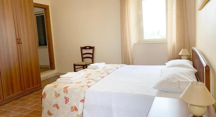 La Collina Apartment Monsampietro Morico Стая снимка