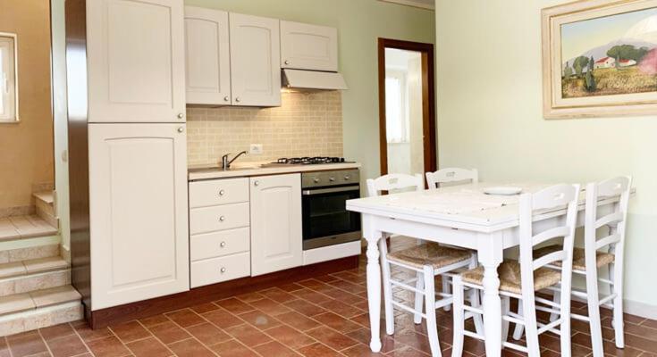 La Collina Apartment Monsampietro Morico Стая снимка