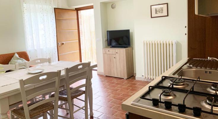 La Collina Apartment Monsampietro Morico Стая снимка